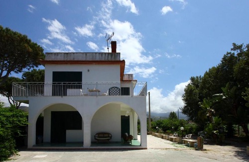 Piane Vecchie Bed & Breakfast | B&B Ondamarina