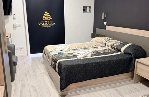 Paola House | B&B Valhalla