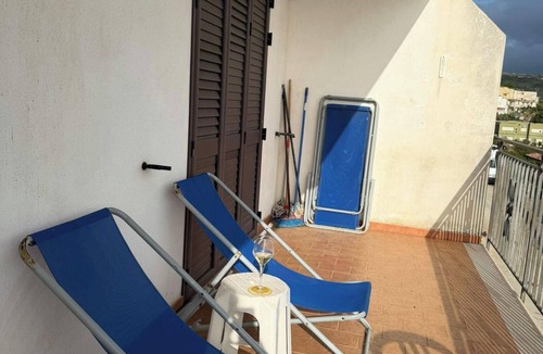 Coccorino Apartment | Balcony-Golfo di Gioia-SunsetViews-AuthenticItaly