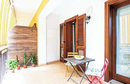 Grottasanta Apartment | Balcony of Sicilia!