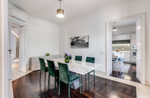 Rione XVI Ludovisi Apartment | Barberini Luxury Apartment