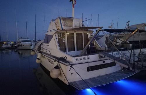 Succhivo Boat Rental | Barca Brezza Marina