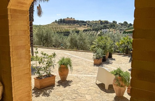 Mazzarino Apartment | Bartoli Estate - Bouganville Apartment