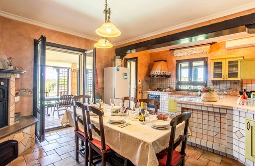Brucoli House | Beach front home in Brucoli