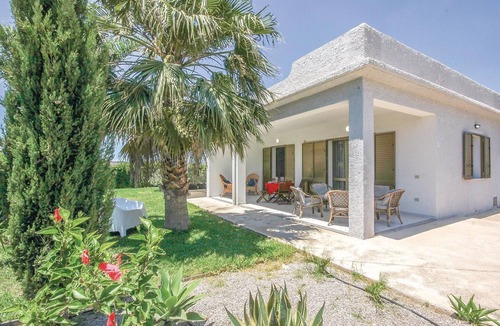 Porto Palo House | Beach front home in Porto Palo with WiFi