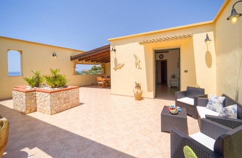 Borgo Bonsignore House | Beach front home in Ribera (AG)