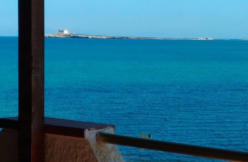 Pachino House | Beach-House In Front Of The Sicilian Sea between Marzamemi and Portopalo