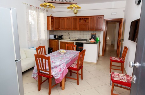 Avola House | [Beach-Seafront 5 Stars] Comfortable Holiday Home