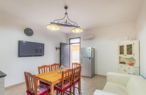 Avola House | [Beach-Seafront 5 Stars] Comfortable Holiday Home