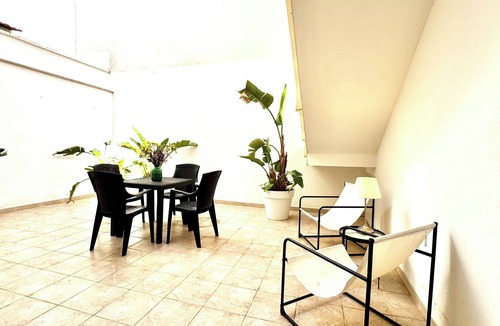 Santa Maria al Bagno Apartment | Beachfront house with garden and veranda