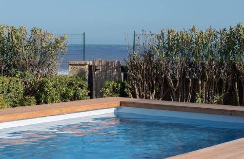 Marina di Modica Villa | Beachfront property with garden, pool and splendid sea view