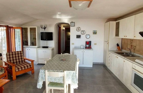 Fiaiano Apartment | Beautiful apartment for 5 people with WIFI, A/C, TV and terrace