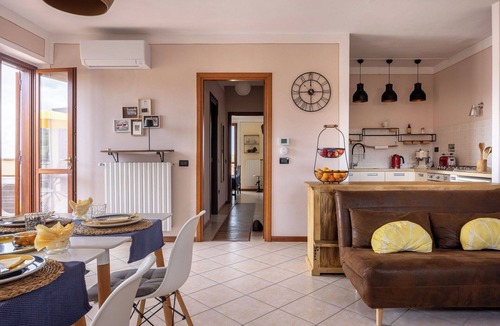 Casciana Terme Apartment | Beautiful apartment for 5 people with WIFI, A/C, terrace, pets allowed and panoramic view