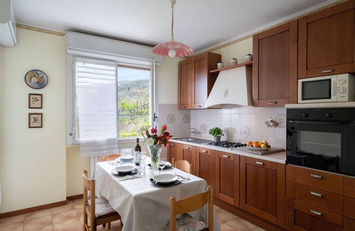 Dolcedo Apartment | Beautiful apartment for 10 people with private pool, WIFI, TV and patio