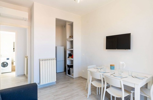 Bussana Apartment | Beautiful apartment for 5 guests with WIFI, A/C and balcony