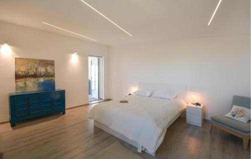 Brucoli House | Beautiful Home In Augusta