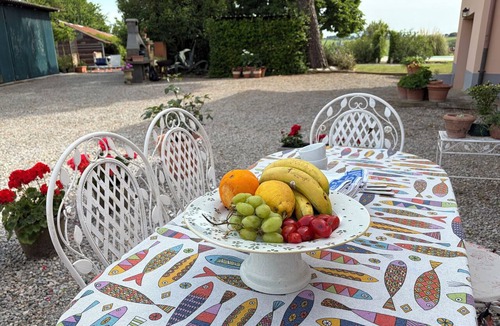 Castiglione del Lago House | Beautiful villa with pool and vineyard, set in the Umbrian countryside.