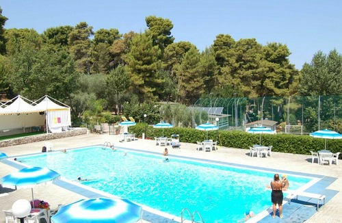 Vico del Gargano House | Beautiful private villa for 5 guests with pool, A/C, WIFI and terrace