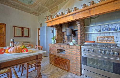 Montecatini Val di Cecina Villa | Beautiful private villa for 20 guests with WIFI, private pool, TV, pets allowed and panoramic view