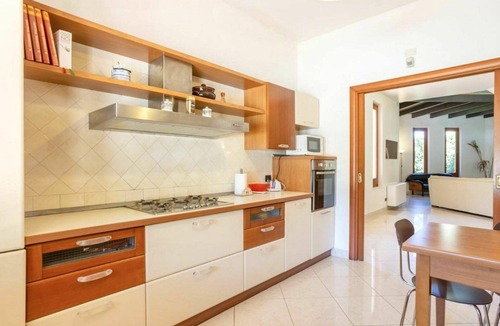 Valderice Villa | Beautiful private villa for 9 guests with WIFI, private pool, A/C, TV and patio