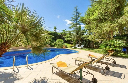 Valderice Villa | Beautiful private villa for 9 guests with WIFI, private pool, A/C, TV and patio