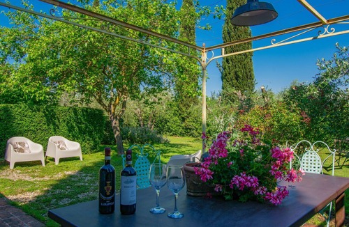 Scandicci Villa | Beautiful private villa for 3 people with WIFI, A/C, TV and panoramic view
