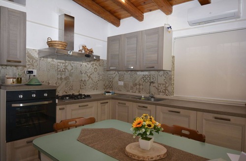 Augusta Villa | Beautiful private villa with A/C, private pool, WIFI, TV, patio, pets allowed and panoramic view