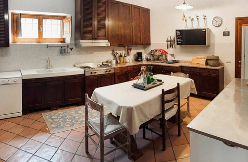 Teverina di Cortona Villa | Beautiful private villa with WIFI, private pool, TV, patio, pets allowed and panoramic view