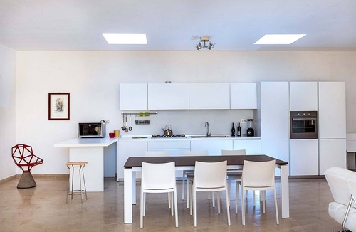Scicli Villa | Beautiful private villa with private pool, hot tub, A/C, sauna, WIFI, TV, terrace and panoramic .