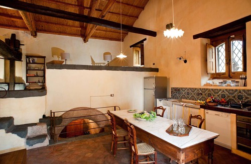 Viagrande House | Beautiful residence near Catania - DiCasaInSicilia