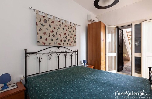 La Strea House | Beautiful vacation home with garden and veranda, 5 rooms in Porto Cesareo, m151