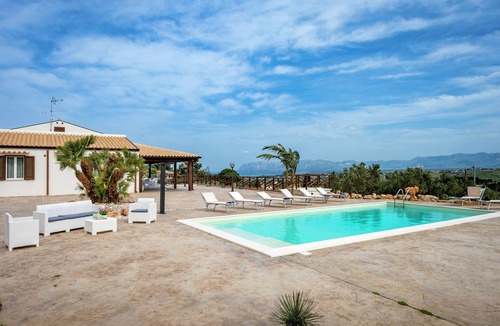 Castellammare del Golfo House | Belvilla by OYO Mari e Monti 4