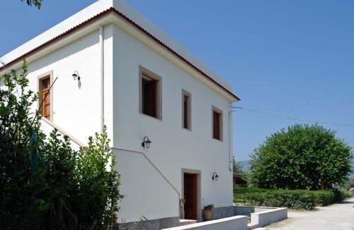 Patti Villa | Belvilla by OYO Casa Cicero