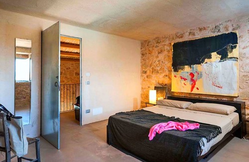 Ragusa House | Belvilla by OYO Le Edicole