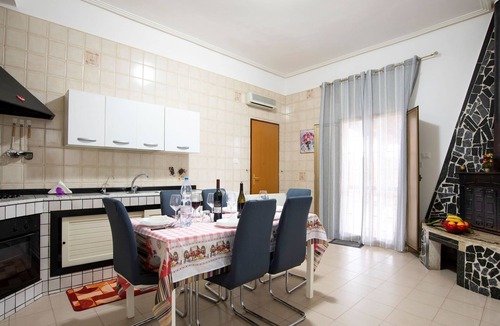 Vittoria House | Belvilla by OYO VILLA AMATO