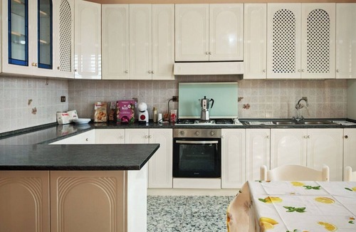 Cinquefrondi Apartment | Between the sea and the mountains