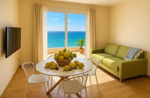 Letojanni Apartment | Blue Wave Apartment