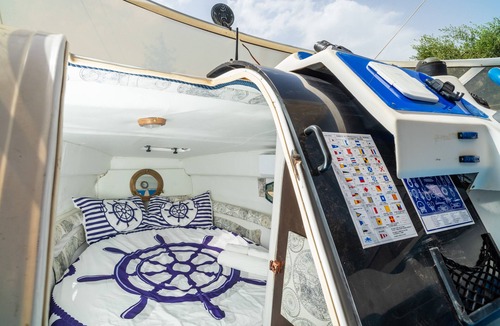 Piedimonte Etneo Boat Rental | Boat 'Etna House' with Sea View, Wi-Fi and Air Conditioning