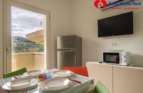 Castellammare del Golfo Apartment | Borgo Aranci - Appartamento in Villa Garofalo - 15B