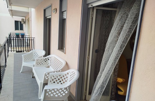 Calatabiano Apartment | Bouganville Residence - Family Apartment with pool between Etna and Taormina