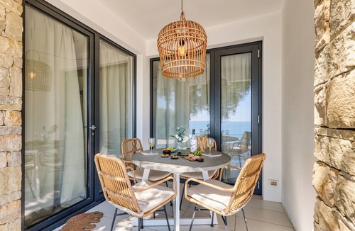 Ventimiglia House | Boutique Pool Apt. Balzi Rossi - Roma 3, Ventimiglia, Italy