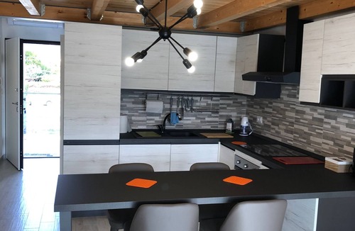Sarzana Apartment | BRAND NEW APARTMENT JUST MINUTES FROM THE SEA