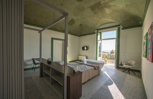 Acireale Bed & Breakfast | Bright and Elegant Sea-View Room with a Timeless Charm