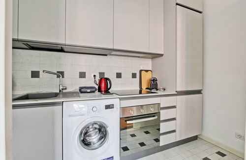 Testaccio Apartment | Bright House in Rome in the heart of Testaccio CIN IT058091C2ON2DM5M2
