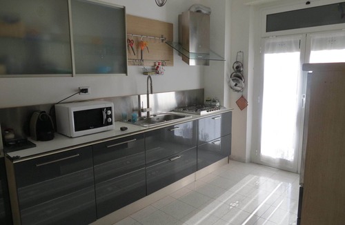 Sestri Levante Apartment | Bright, spacious, terraces, one step from the sea, high-speed wifi, Cinqueterre