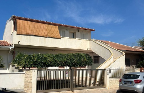 Caucana-finaiti-casuzze-finaiti Nord Apartment | Broom house 2 minutes walk from the beach