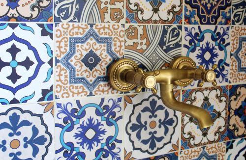 Valderice House | Buena Vista - Country Villa - Free Wifi, Outdoor Shower