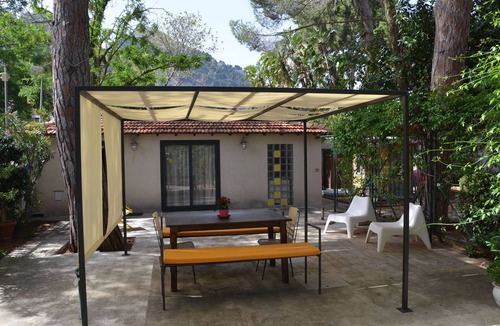Mondello House | Bungalow in an artistic villa (Mondello, Pa, Italy) beachfront, sea and city
