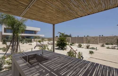 Granelli Apartment | Cala Theresia, Nisi - Sea front apartment