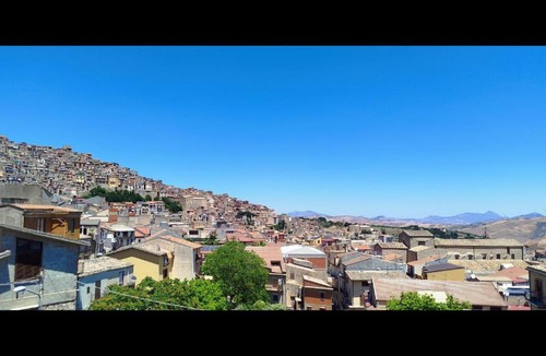San Giovanni Gemini Apartment | Camere DOMOVIEW- Vista su Cammarata